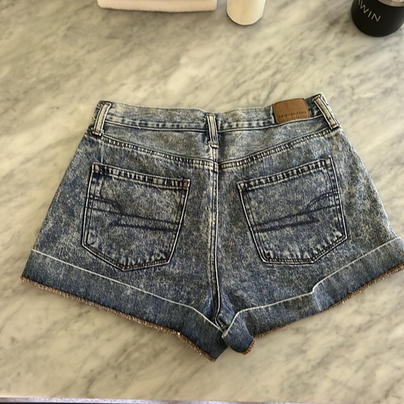 American Eagle Mom Short size 6 in excellent preowned condition No frays/shreds! - Picture 2 of 9
